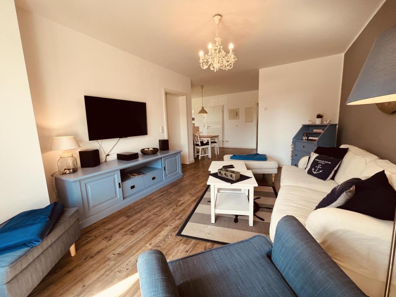 Ferienwohnung Blue In Born Ngoại thất bức ảnh